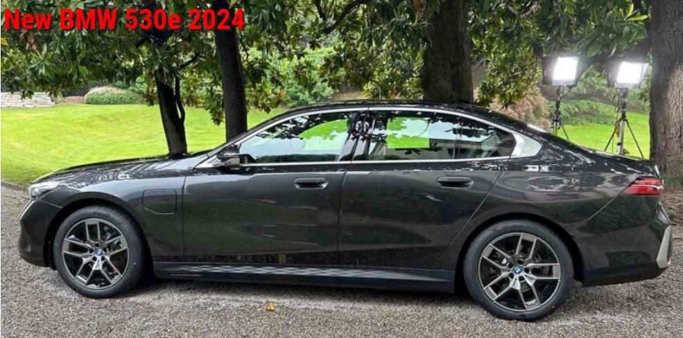 2024上海最新街拍全攻略,时尚潮流一网打尽