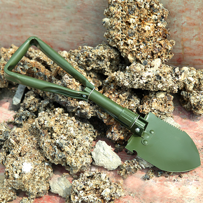 最新军用铁铲多功能介绍