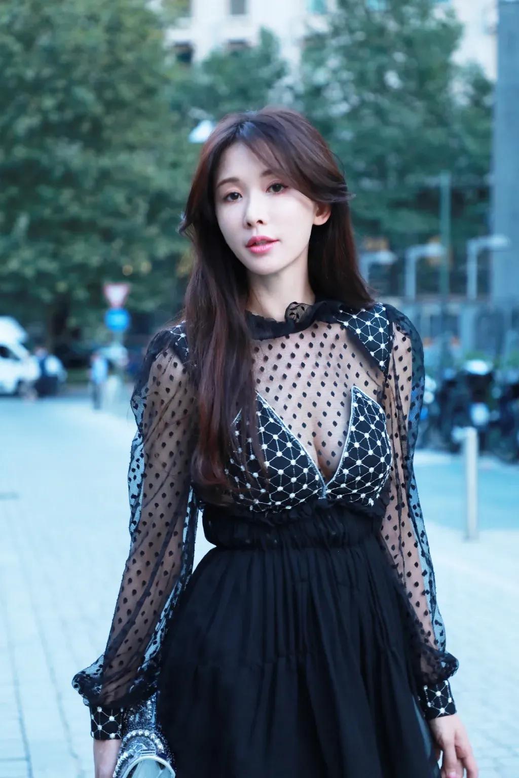 林志玲最新美照成公众审美焦点热议话题