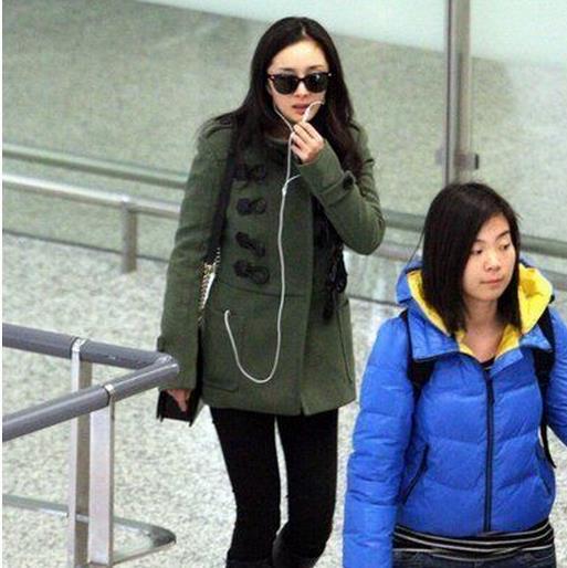 杨幂最新机场时尚照,自然美景与时尚启示的旅行探索