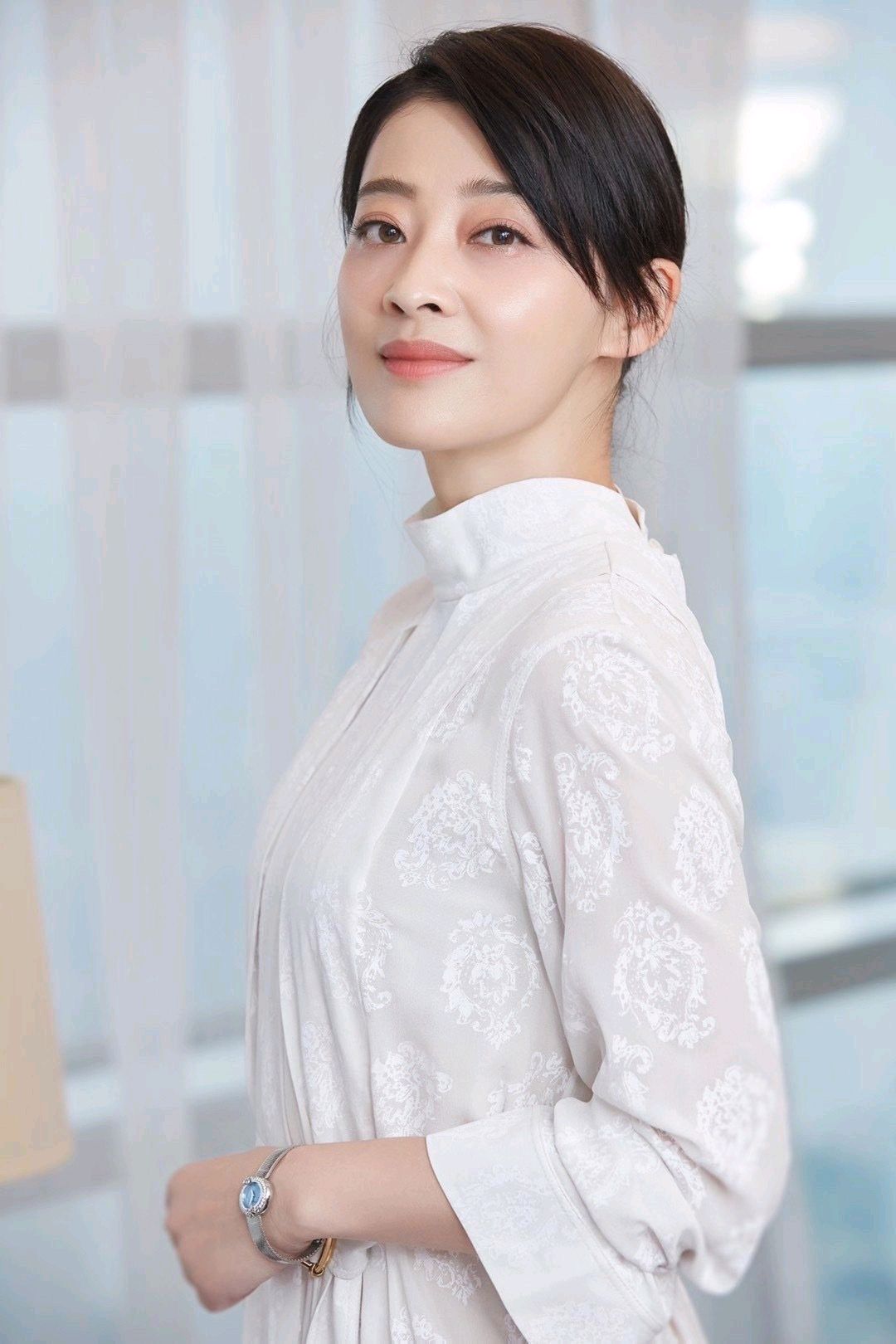 梅婷的最新动态,演艺之路的多面魅力