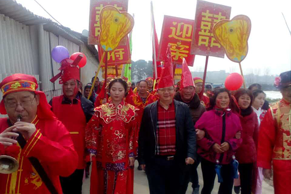 科技革新下的智能迎亲，开启全新婚礼仪式时代