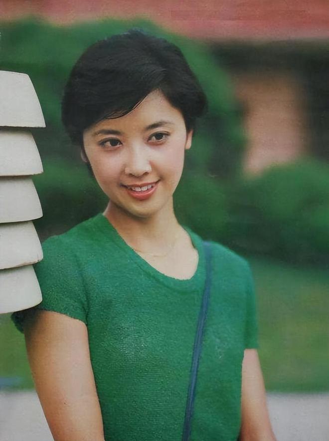 朱琳最新发现,小巷中的美食秘境