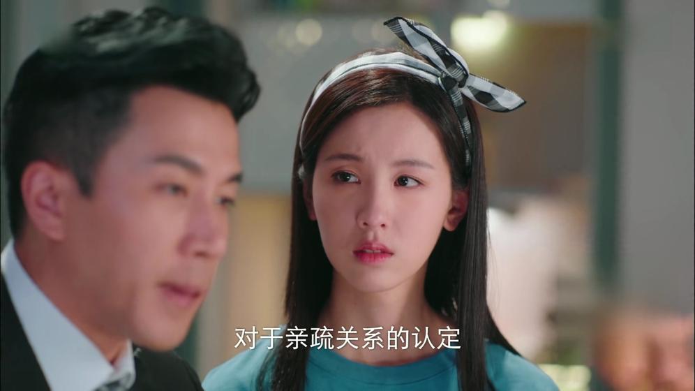 新视角展现职场态度,小巷中的独特风采