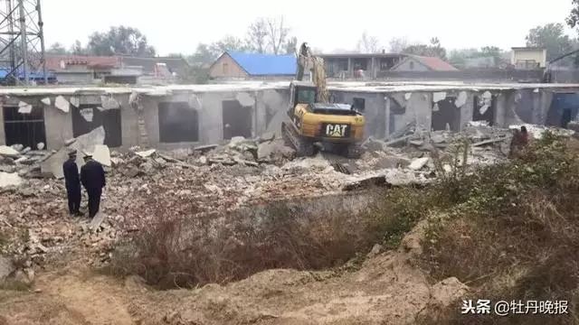 拆违建最新动态与观点论述，全面解读违建拆除进展