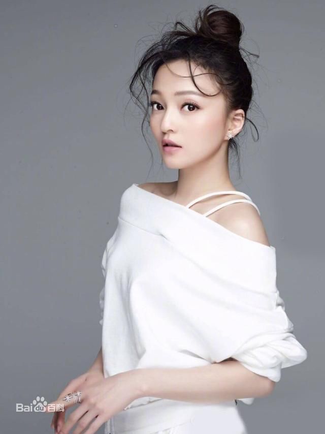 摩羯座女演员，星座与职业的完美交融之路
