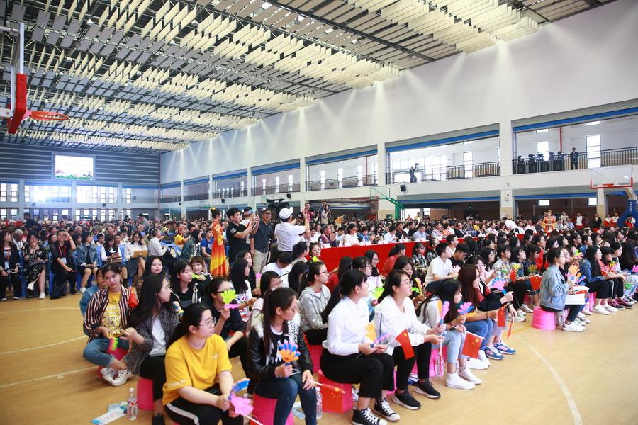 南宁演员与自然的邂逅，寻觅内心平和之旅