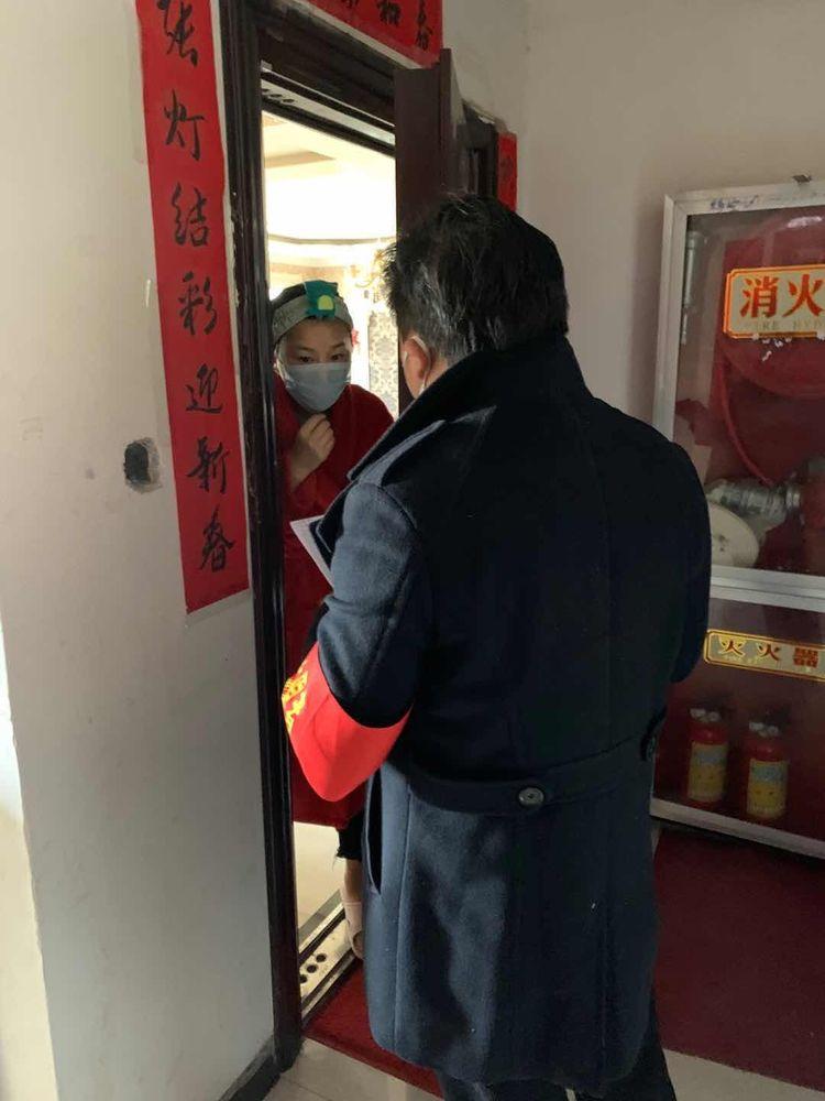 全球关注下的西方抗疫进展与挑战，最新疫情动态分析