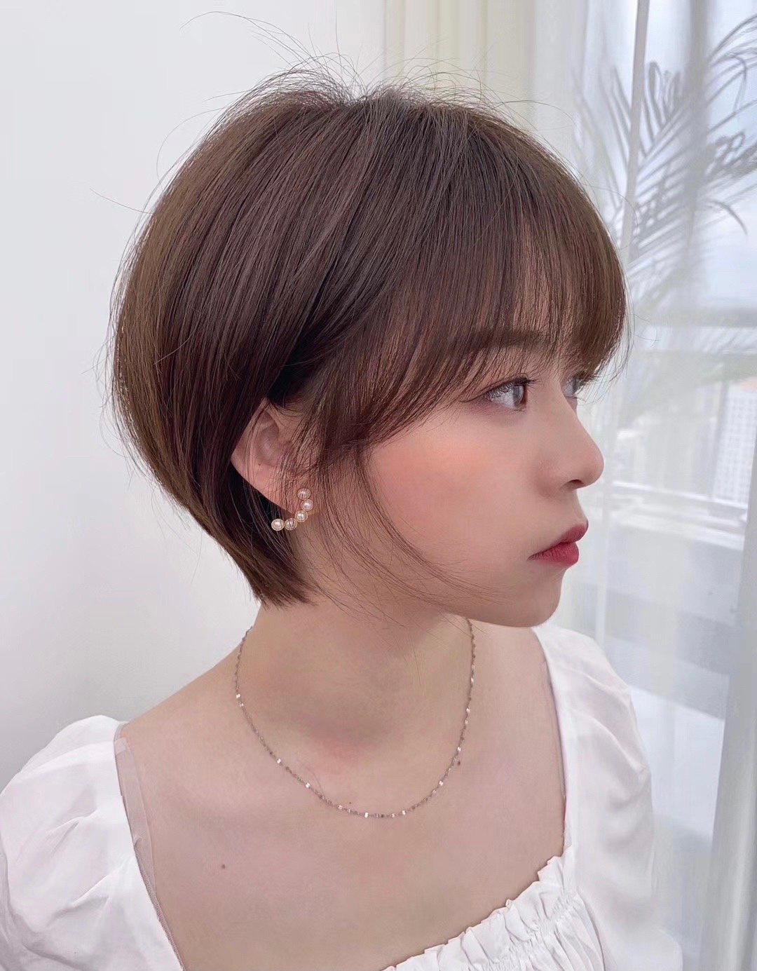 小巷发艺馆揭秘，最新女短发发型潮流指南