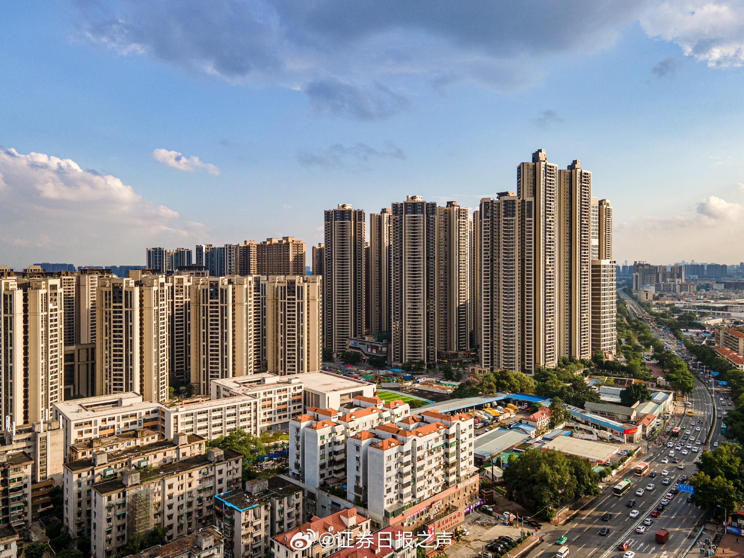 城市发展的核心驱动力解析，最新楼市政深度解读