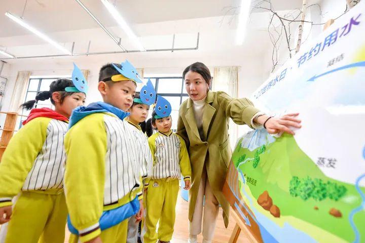 长兴最新招聘，温馨日常全面更新
