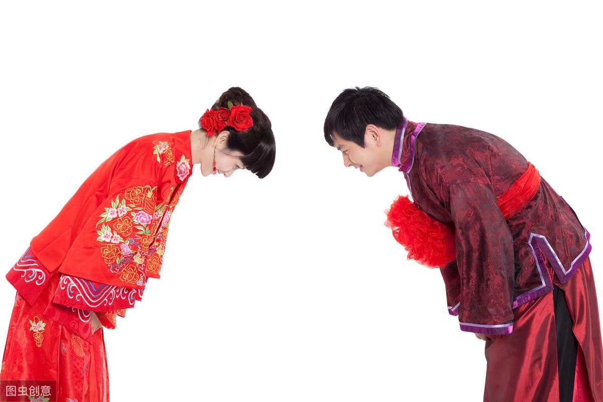 最新婚庆主持词，自然美景中的浪漫婚礼探索之旅