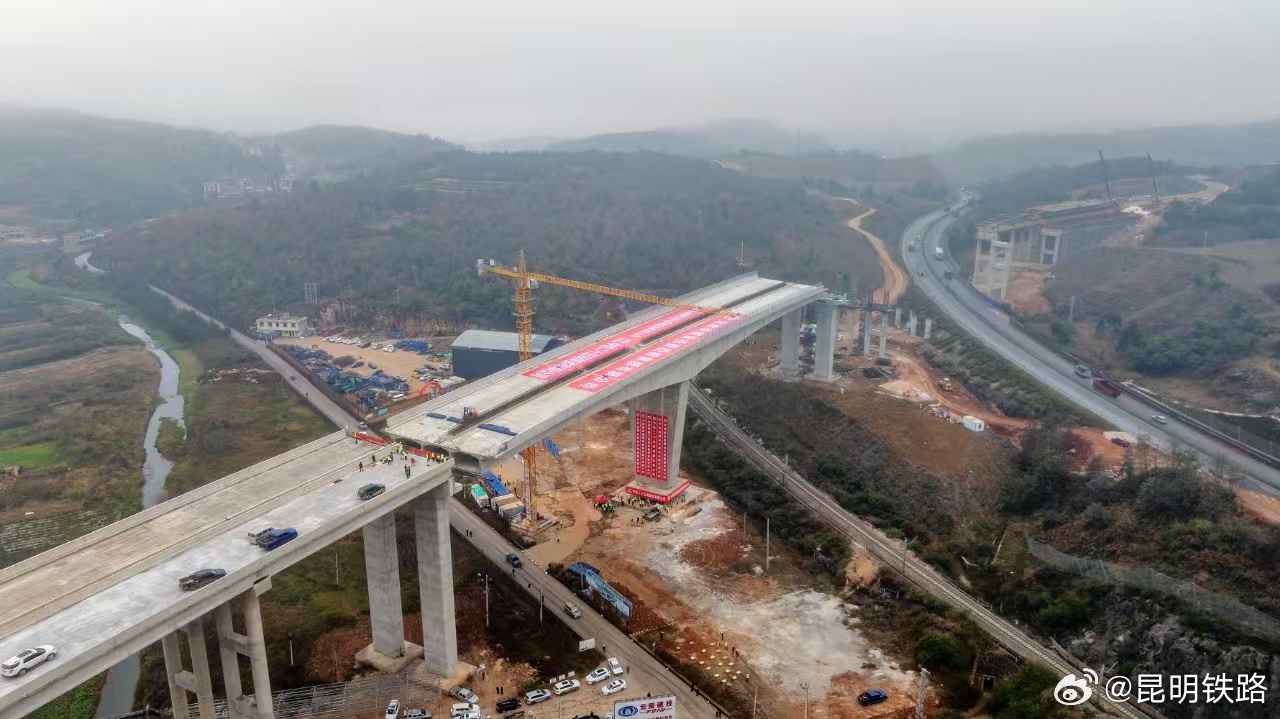 宣富高速公路最新动态，时代速度与激情的交汇