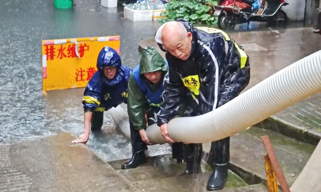 长沙汛情下的隐秘小巷风情与奇遇记