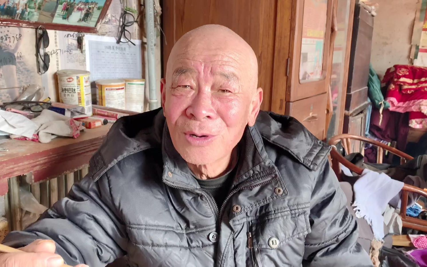 于大爷最新动态，时尚先锋，引领潮流新风尚
