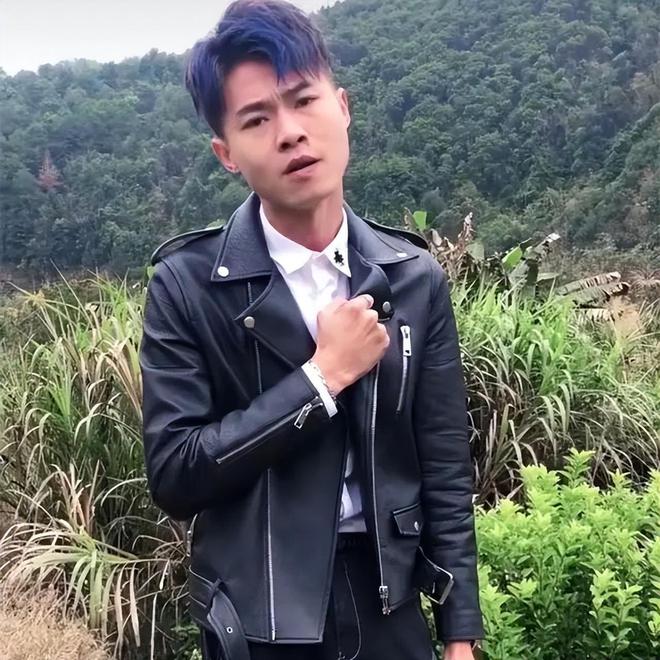 许华升最新照片，领略科技魅力，体验未来生活新篇章